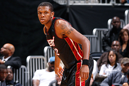 诸如水中康 诸如水中康