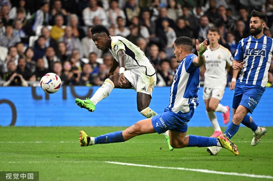 场观众的热 场观众的热