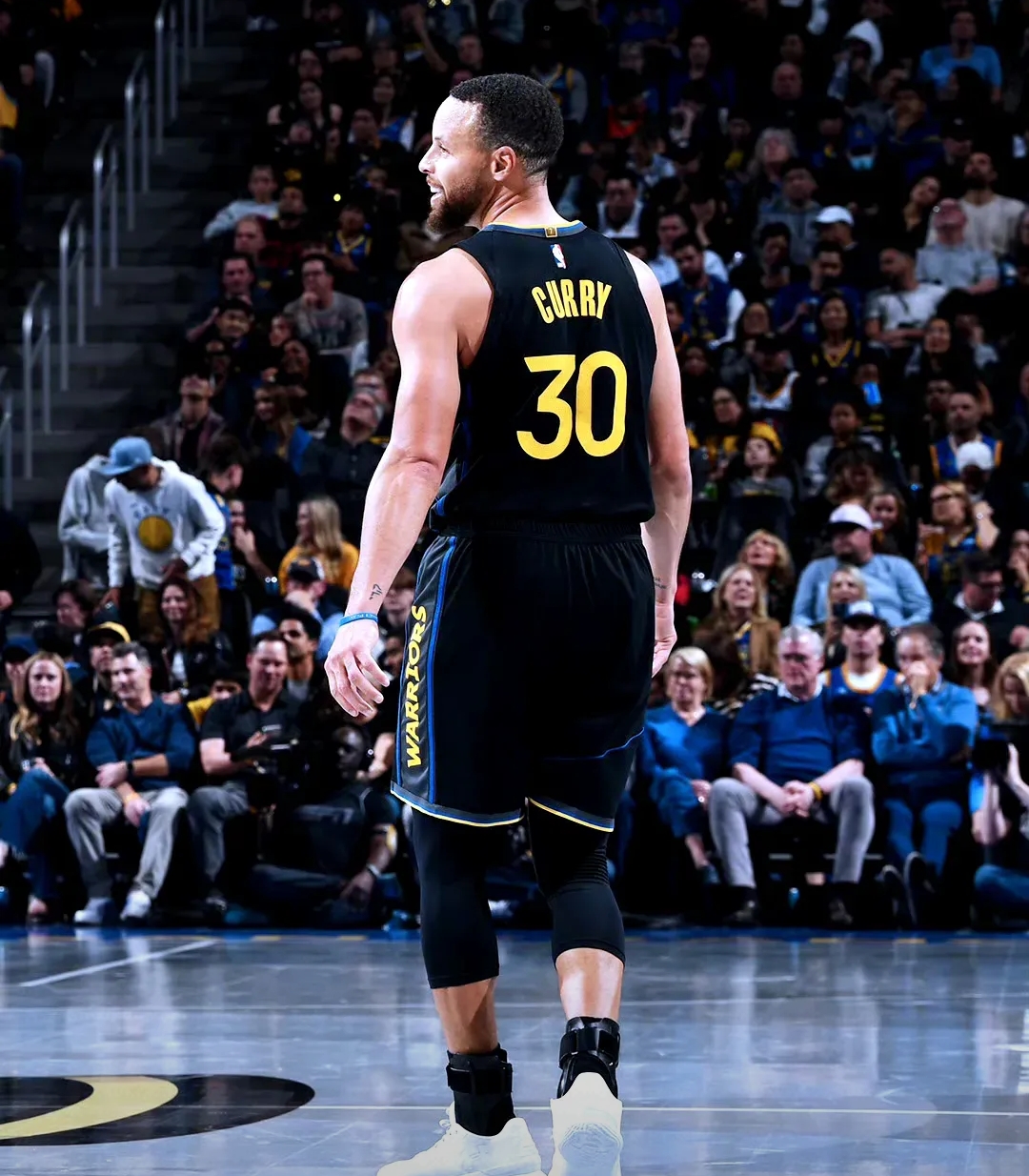 球以小跳贴 球以小跳贴