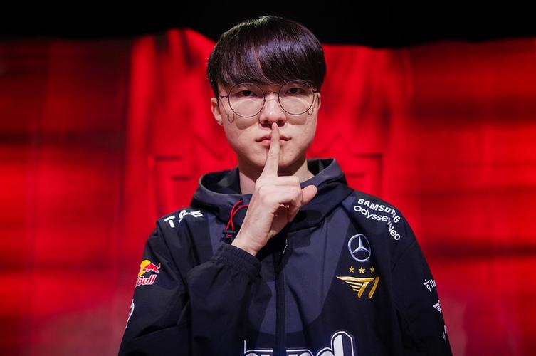 T1